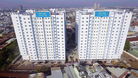 Chính thức bàn giao 4 khối nhà ở xã hội dự án HOF – HQC Hồ Học Lãm cho cư dân